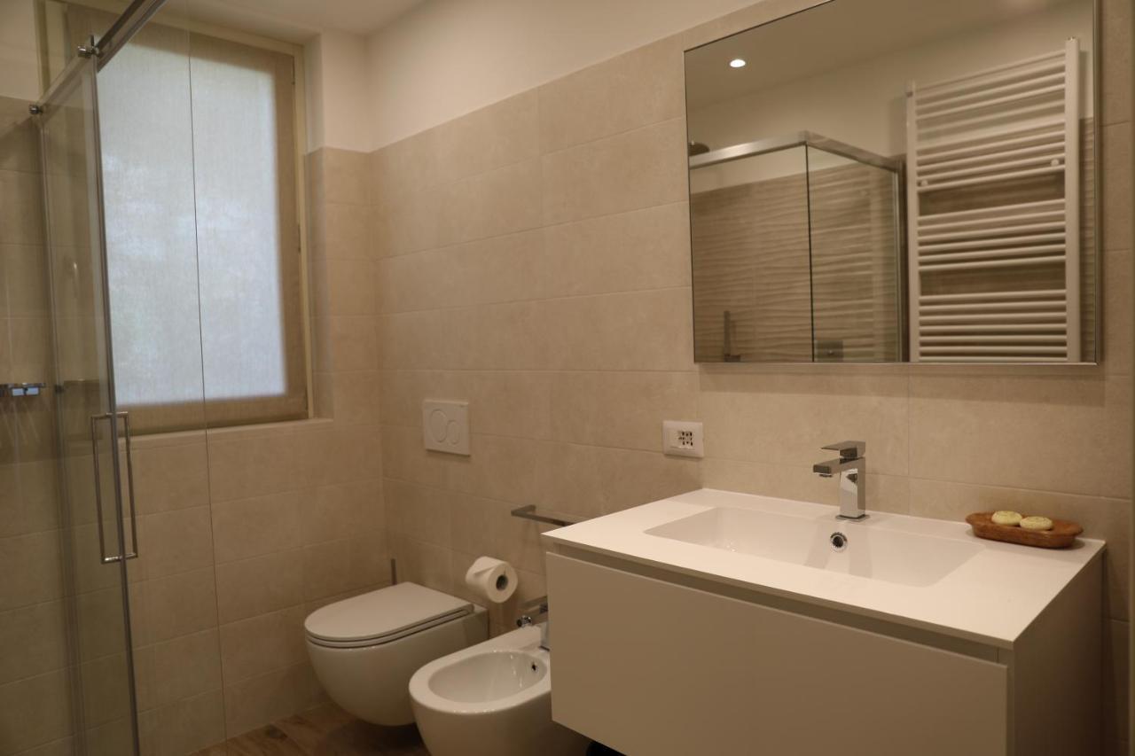 Apartment House & Pool Mergozzo
