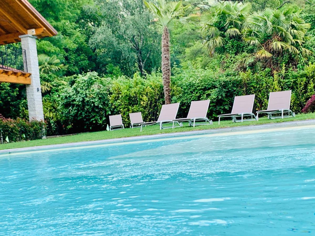 House & Pool