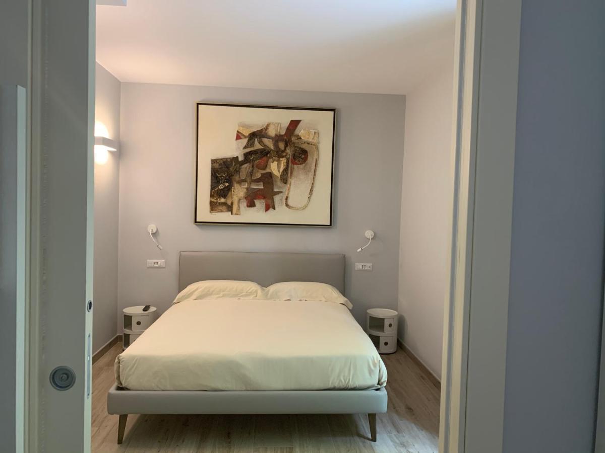 Apartment House & Pool Mergozzo