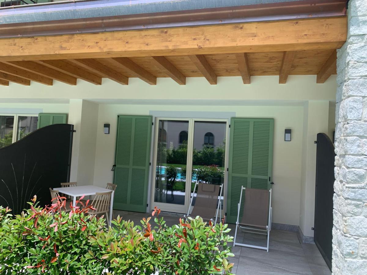Apartment House & Pool Mergozzo